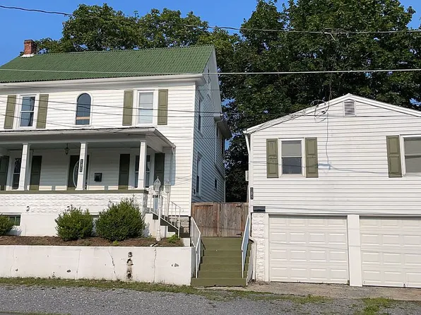 189 & 191 Fairfax St, Martinsburg, WV 25401
