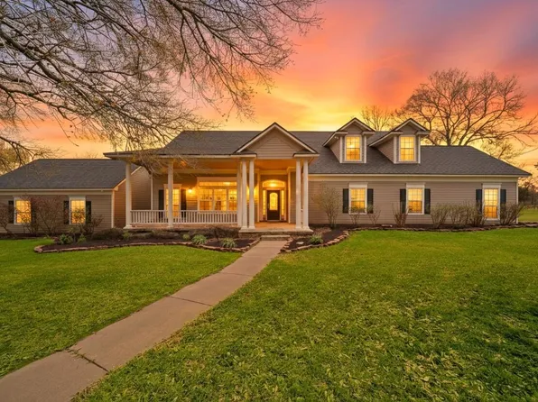32540 Courtney Rd, Navasota, TX 77868