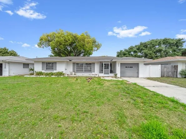1452 Temple St, Clearwater, FL 33756