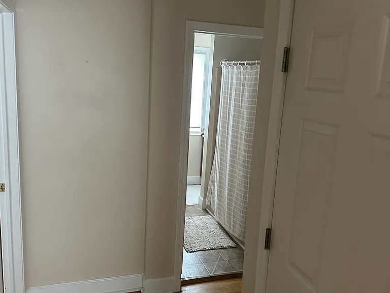 502 Balsam St #1 — Photo 5
