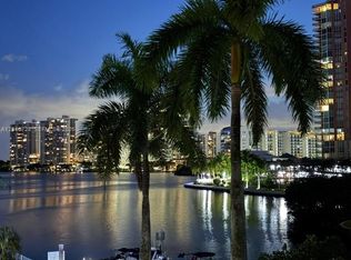 3530 Mystic Pointe Dr APT 405, Aventura, FL 33180