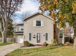 1046 87th St, Niagara Falls, NY 14304