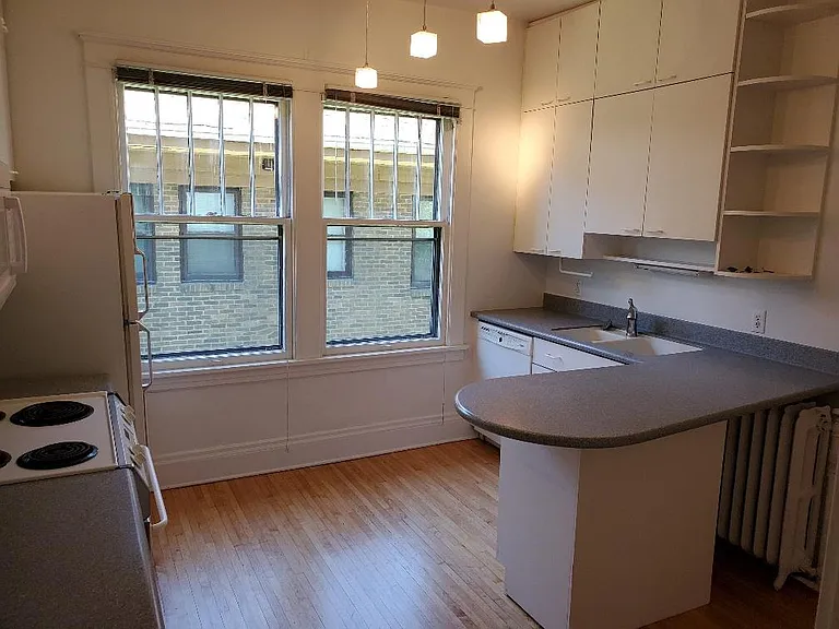 1312 Douglas Ave #2 — Photo 23