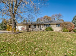 3515 Caton Farm Rd, Joliet, IL 60431