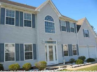 1881 Laurel Oak Ln, Virginia Beach, VA 23453