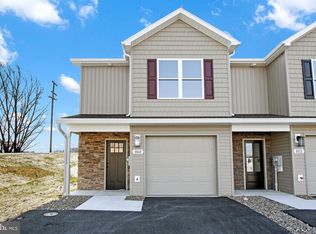 8860 Hillside Way, Waynesboro, PA 17268