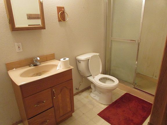 3rd image of 10011 Vista Pl