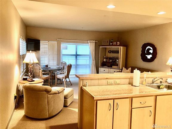 5th image of 1307 Ocean Shores Blvd #N-31