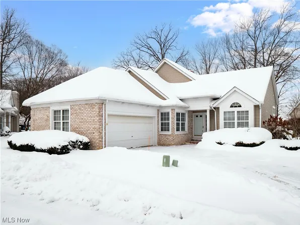 3770 Camden Ct #34, Westlake, OH 44145