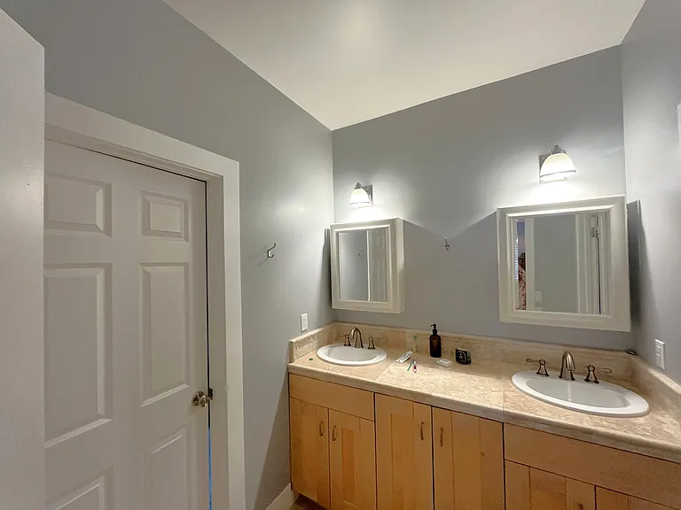 324 Selma St — Photo 27