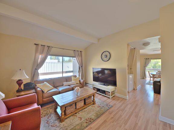 3rd image of 2201 The Alameda APT 14