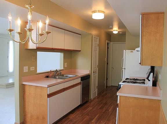 4th image of 1316 Sugar Ct