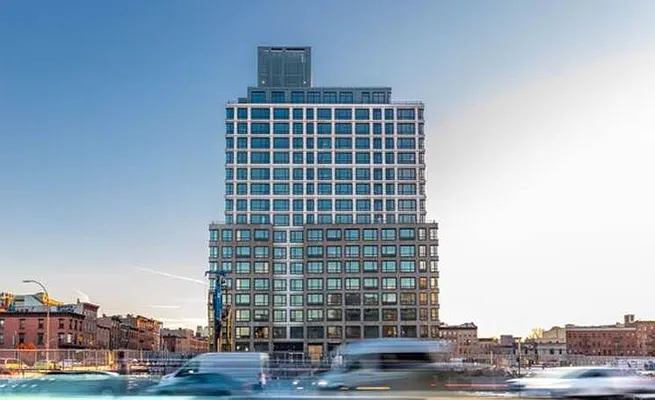 Rented by SMART CHOICE PROPERTIES LLC | media 15