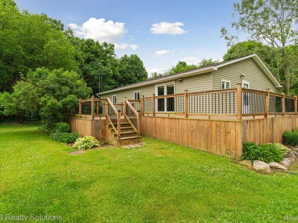 5380 Otter Lake Rd, Otter Lake, MI 48464