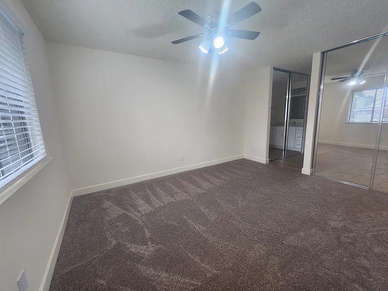 201 Compton Cir #D — Photo 12
