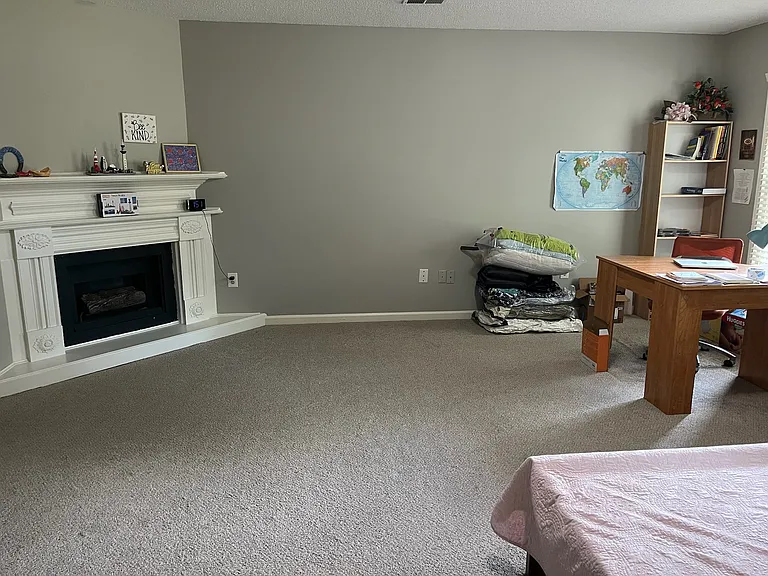 Room1