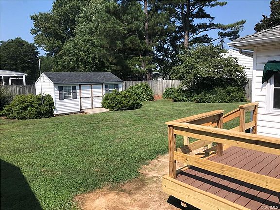 5th image of 8091 Landover Dr