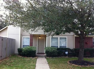 1102 Chelsea Ln, Pearland, TX 77581