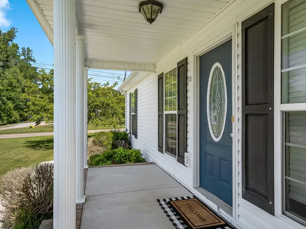 112 Wilson St, Smithville, TN 37166