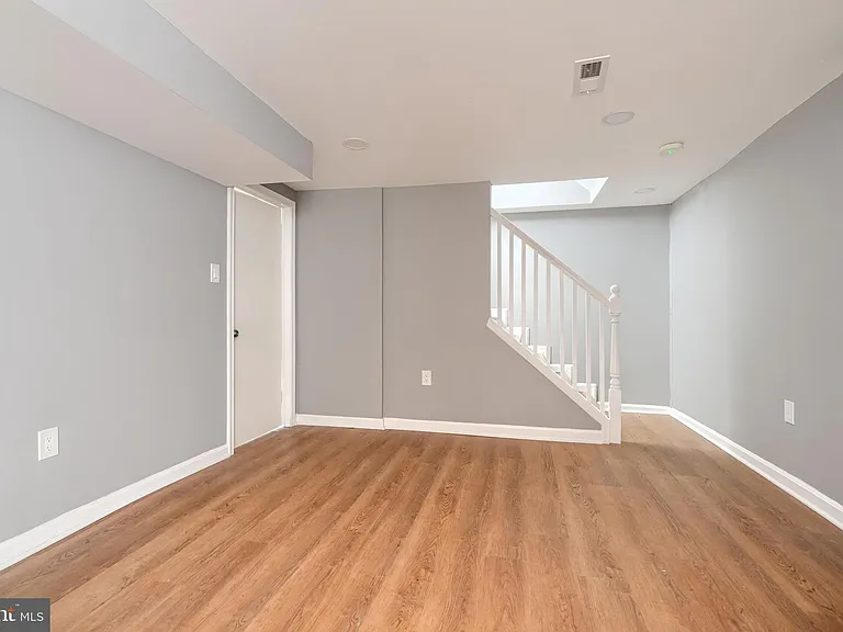 3534 Poole St #1 — Photo 13