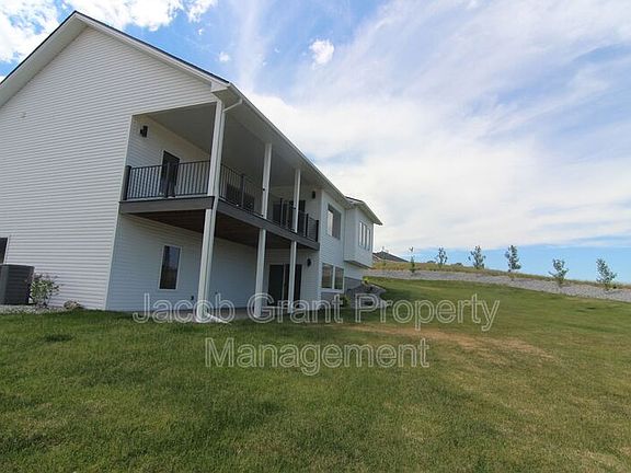 4th image of 7110 S High Willow Ln