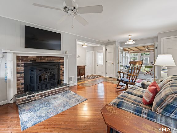 5th image of 3 Robindale Drive