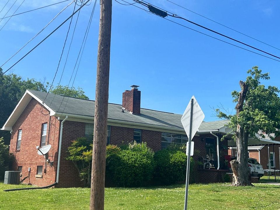 2nd image of 165 Burns St
