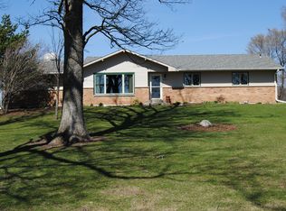 8910 Reeds Crossing Rd, Belvidere, IL 61008