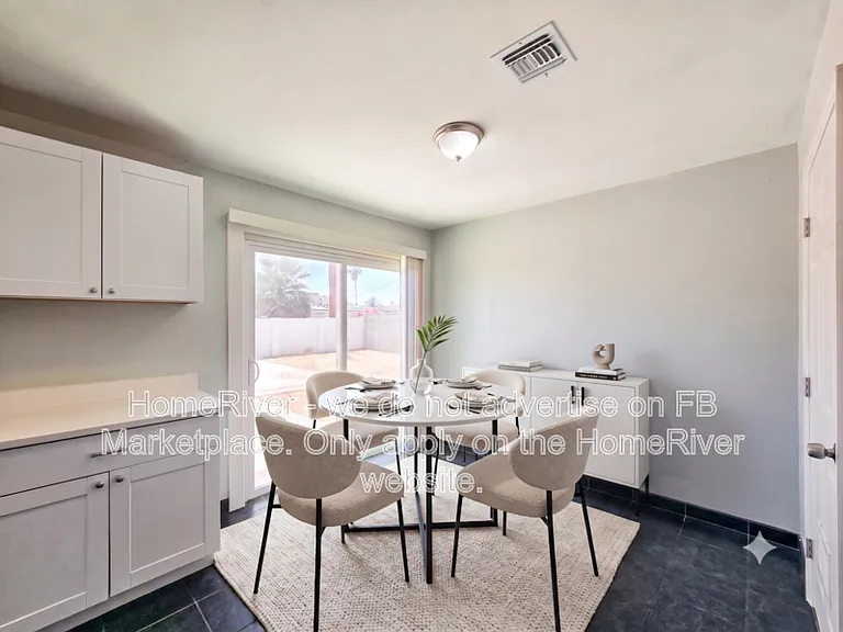 3129 W Montebello Ave — Photo 3