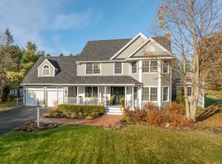 12 Clearwater Dr, Scarborough, ME 04074