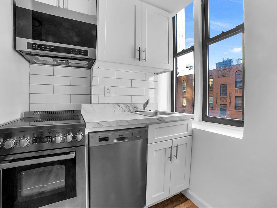 1st image of 500 E 73rd St #D2