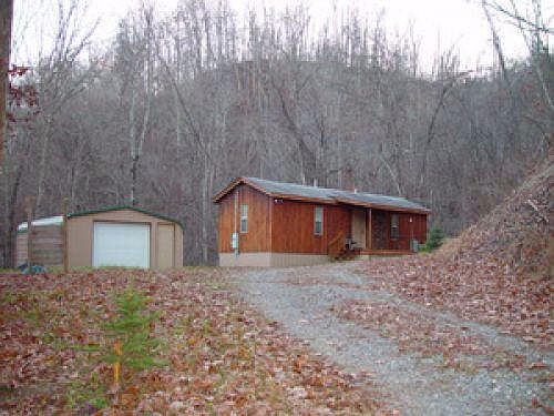2nd image of 2419 Robins Fork Rd