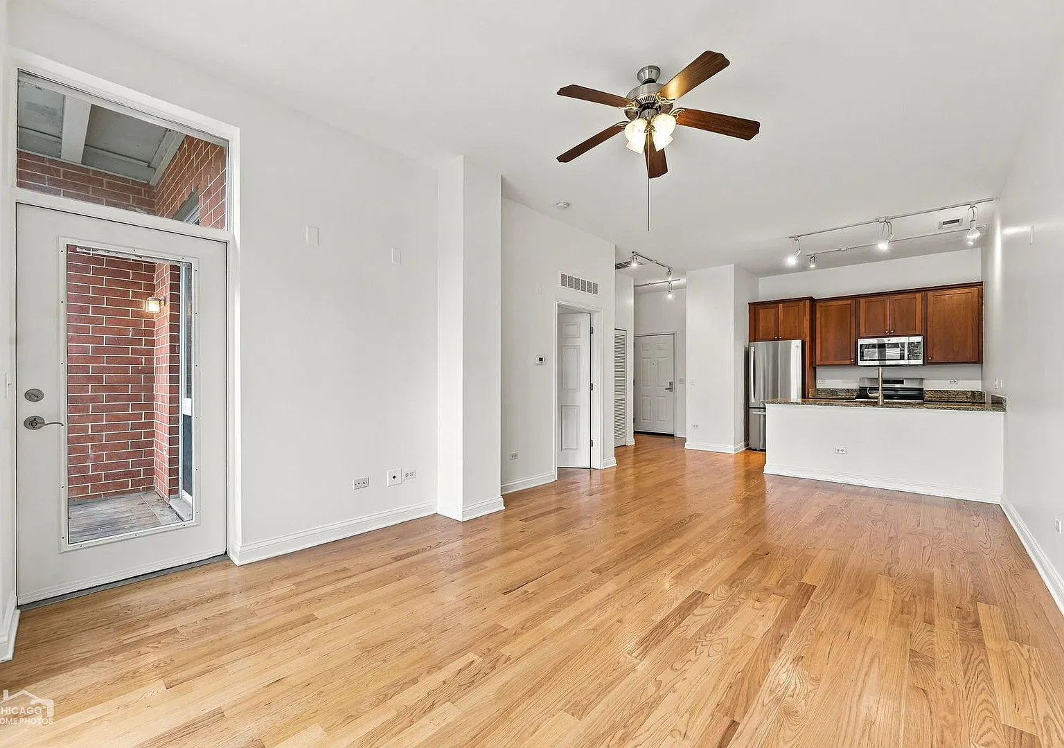 1 bed, $2,100 — Photo 4