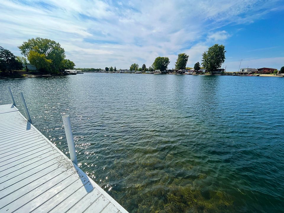 61 Lloyd St, Reddick, IL 60961 Zillow