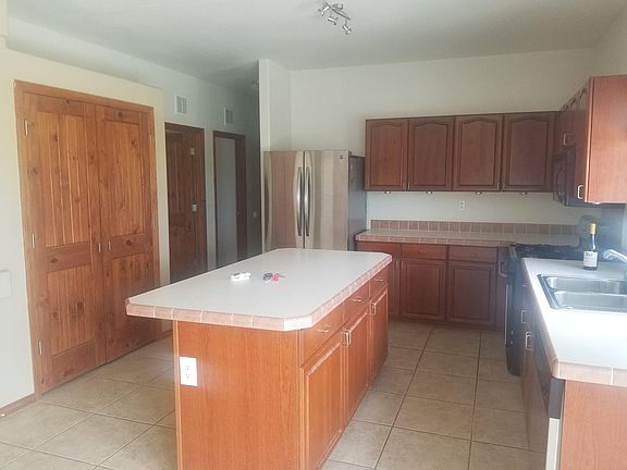 4th image of 2517 W County Road 5 N #W