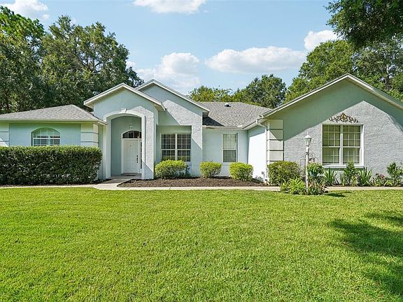 2nd image of 9579 SW 195 CIRCLE