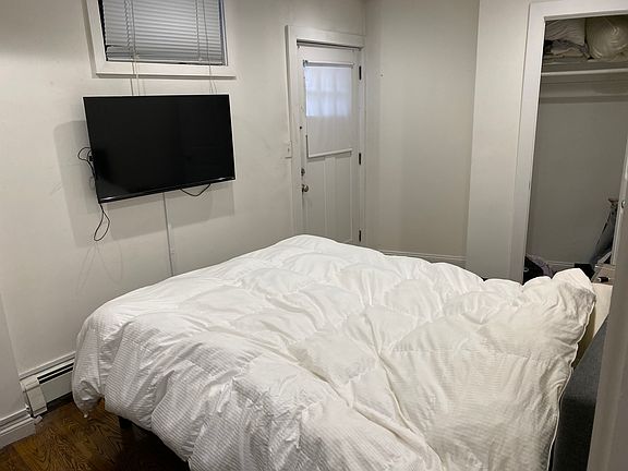 5th image of 5 N Margin St APT 1