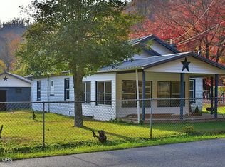 359 Beans Fork Rd, Middlesboro, KY 40965