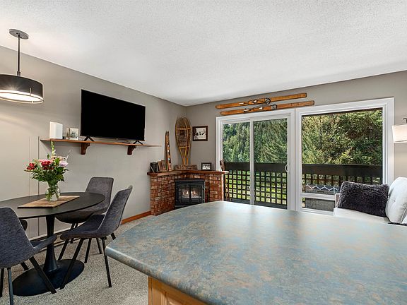 3rd image of 7001 Nesters Rd #8