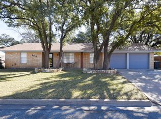 2017 S High St, Brady, TX 76825