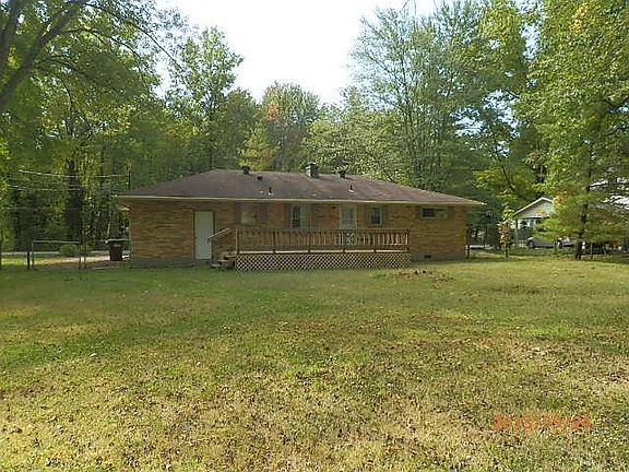 4th image of 1358 Locust Lake Rd