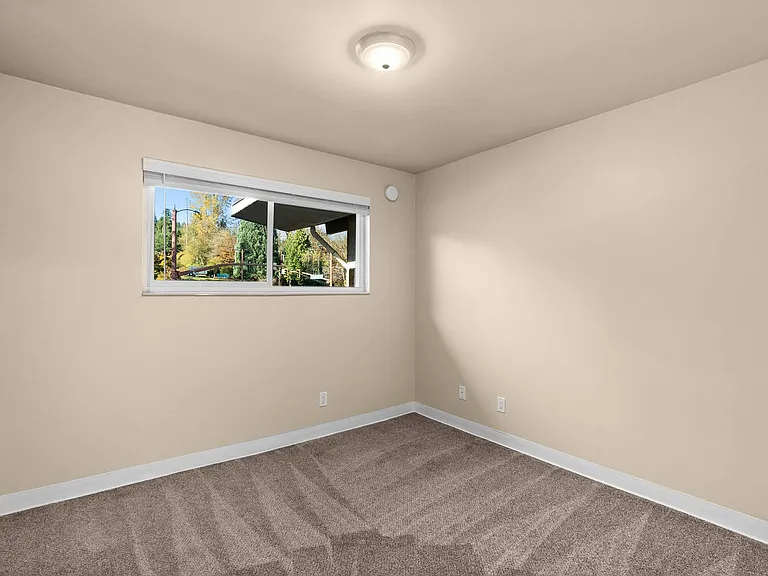 Bergen Apartments — Photo 14
