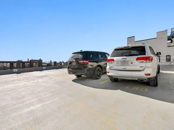 425 Newbury St #179, Boston, MA 02115