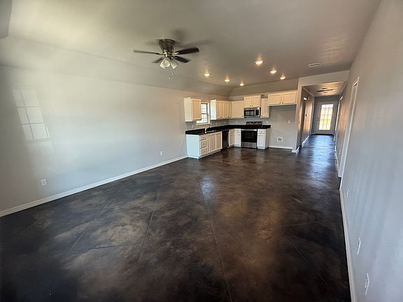 5th image of 6709 Pepperdine Dr