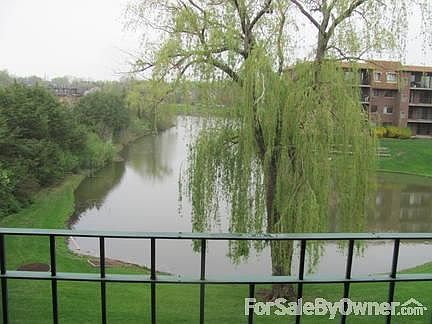 2nd image of 51 Old Oak Dr APT 317