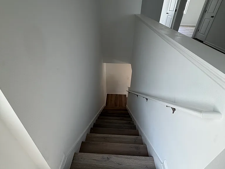5175 Loyalty Dr — Photo 14