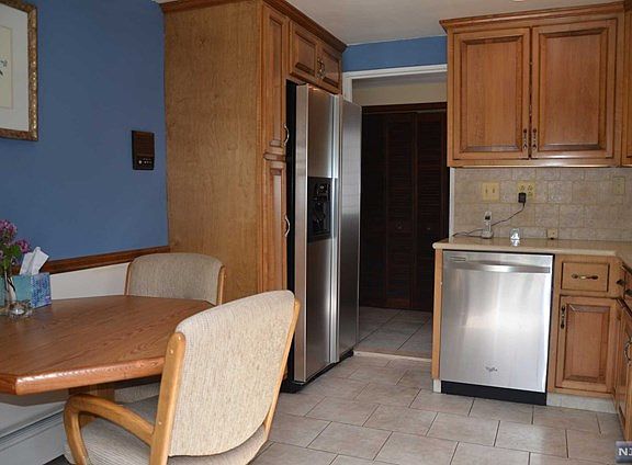 4th image of 73 Eagle Dr