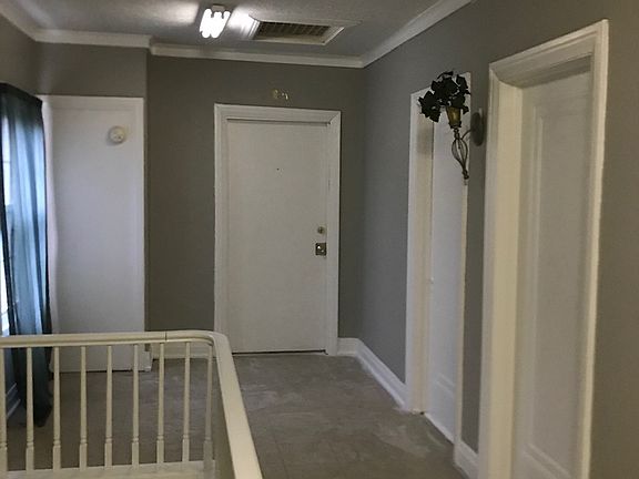 2nd image of 4600 W Broadway #4600-106