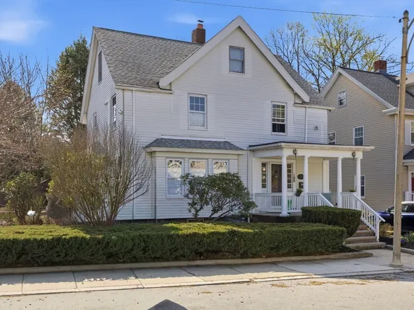 188 Maple St, Boston, MA 02132