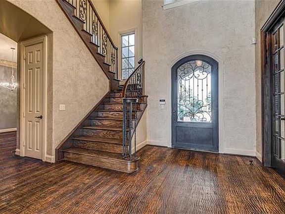 4th image of 6096 Arboretum Dr